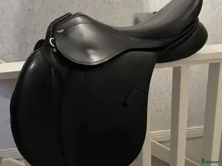 Sadlar hästutrustning Hoppsadel 16,5” - Annons 6
