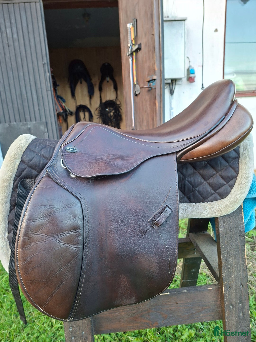 Sadlar hästutrustning till salu: M. Toulouse Platinum Close Contact i Skärplinge - Annons 7