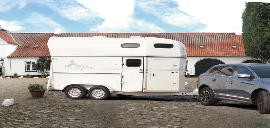 Galleribild {{count}}