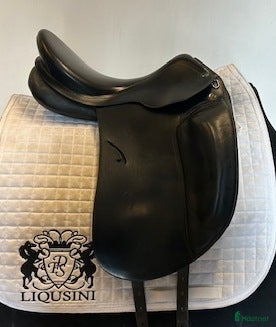 Sadlar hästutrustning Dressyrsadel Prestige Roma 16" - Annons 18
