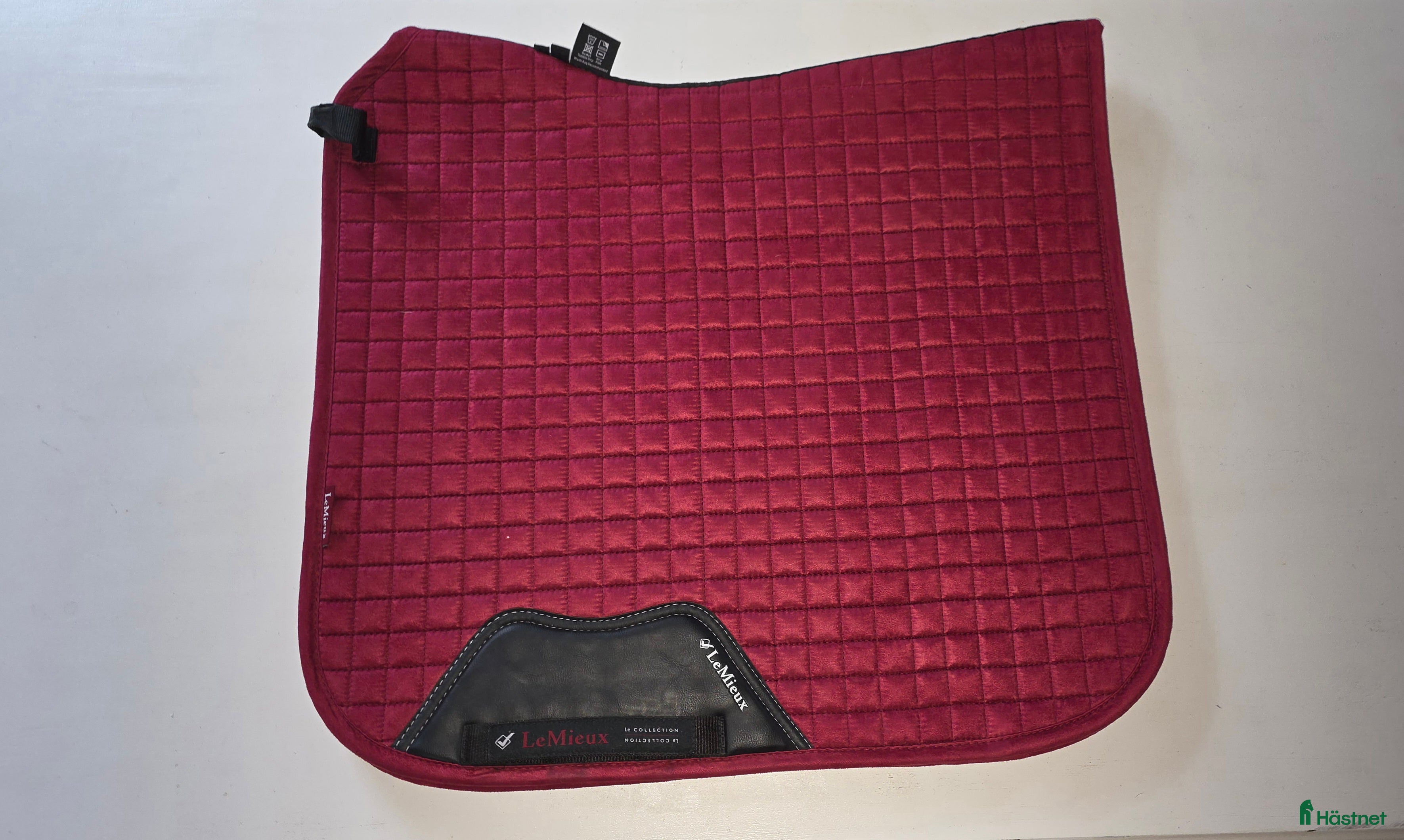 Schabrak & Vojlockar hästutrustning Lemieux dressyrschabrak i Vadstena - Annons 2