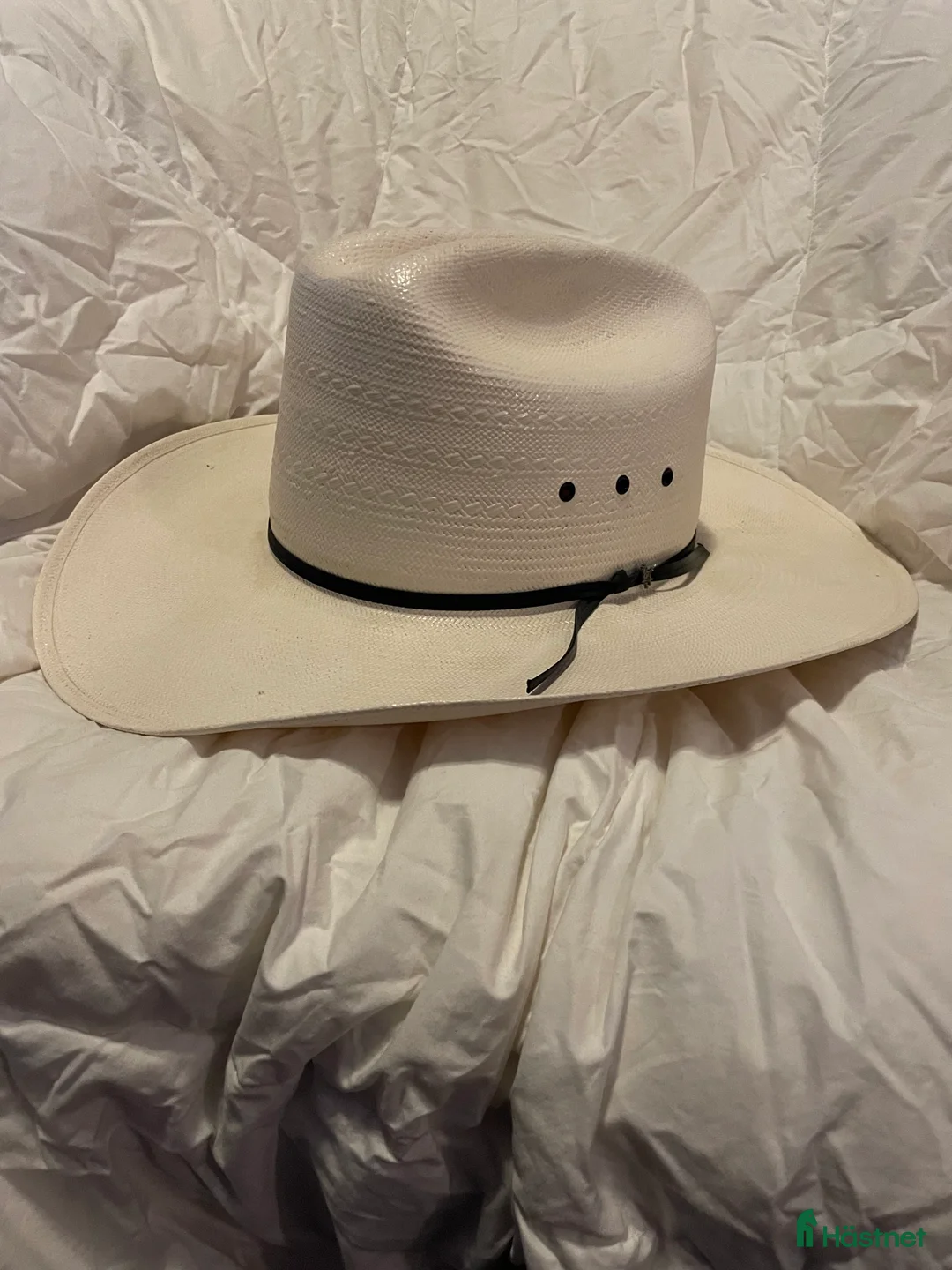 Övrigt Ridkläder ryttarutrustning till salu: Cowboyhattar av märket Bailey i Umeå - Annons 1