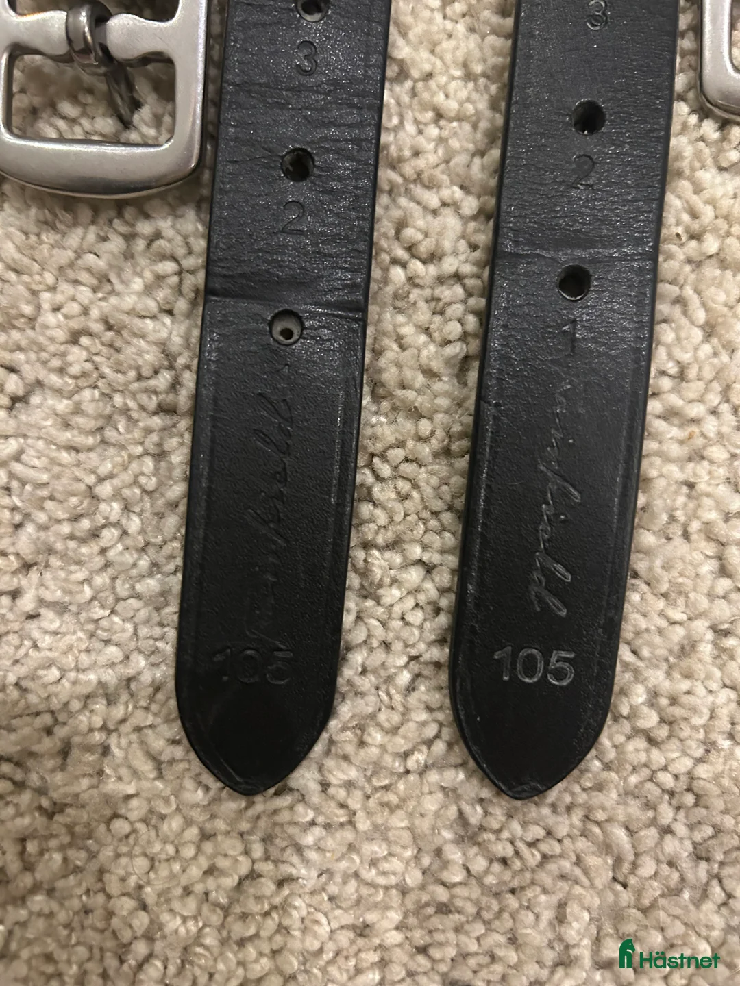 Sadeltillbehör hästutrustning till salu: Svarta stigläder 105 cm i Enhörna - Annons 2