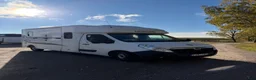 Hästlastbilar  fordon & transport till salu: Hästlastbil b-kort Paragan  - Annons 1