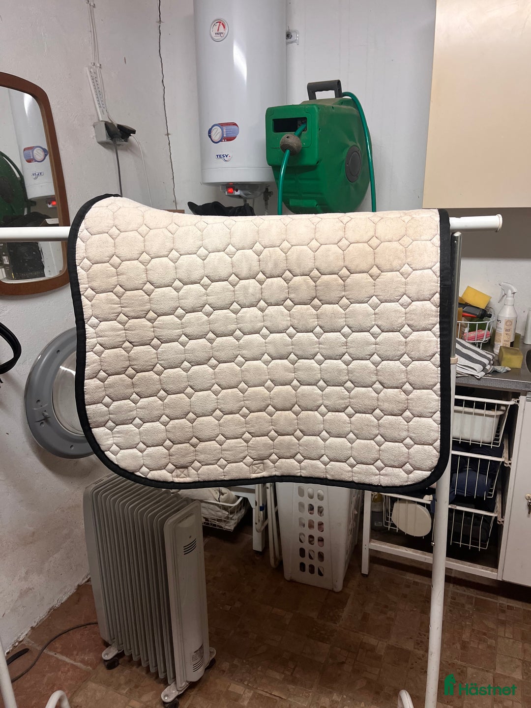 Schabrak & Vojlockar hästutrustning till salu: Equiline E-logga  i Skurup - Annons 3