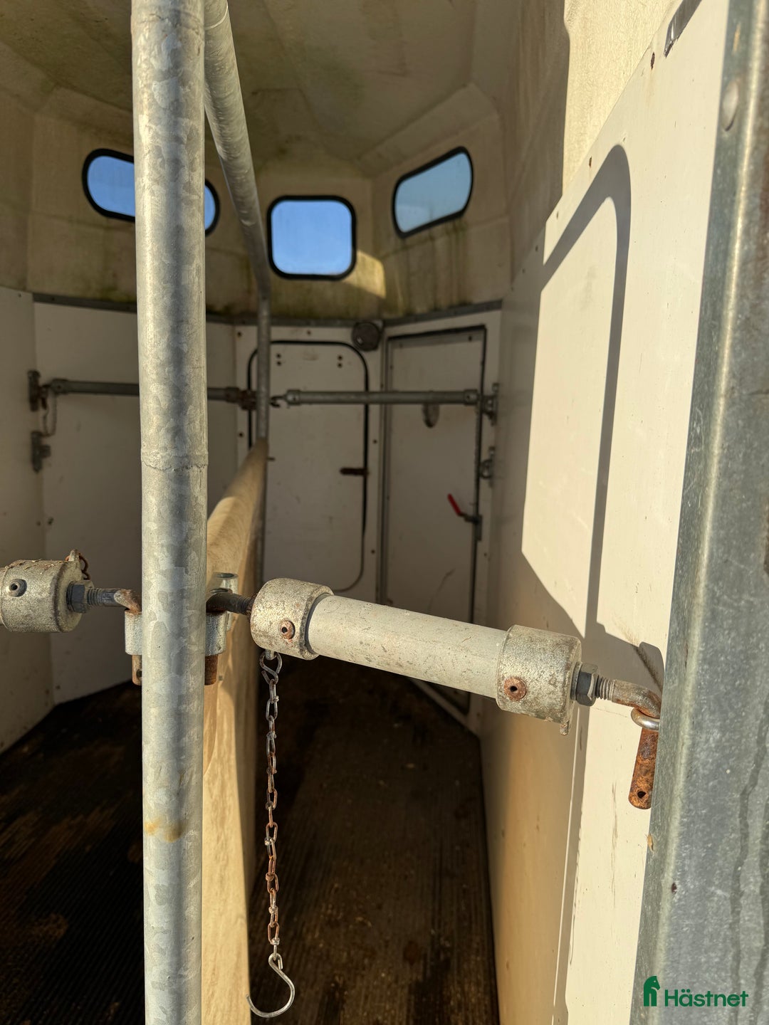 Hästtransporter  fordon & transport till salu: Värmlandsvagnen Gaupen H21500 med sadelkammare i Eslöv - Annons 10