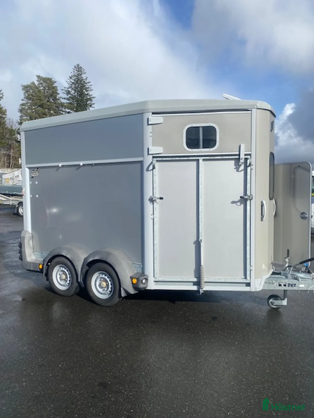 Hästtransporter  fordon & transport till salu: Ifor WIlliams HB511 Diagonal - Annons 2