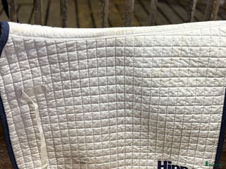 Schabrak & Vojlockar hästutrustning till salu: Schabrak och dressyrgjordar till salu i Älvsbyn - Annons 23