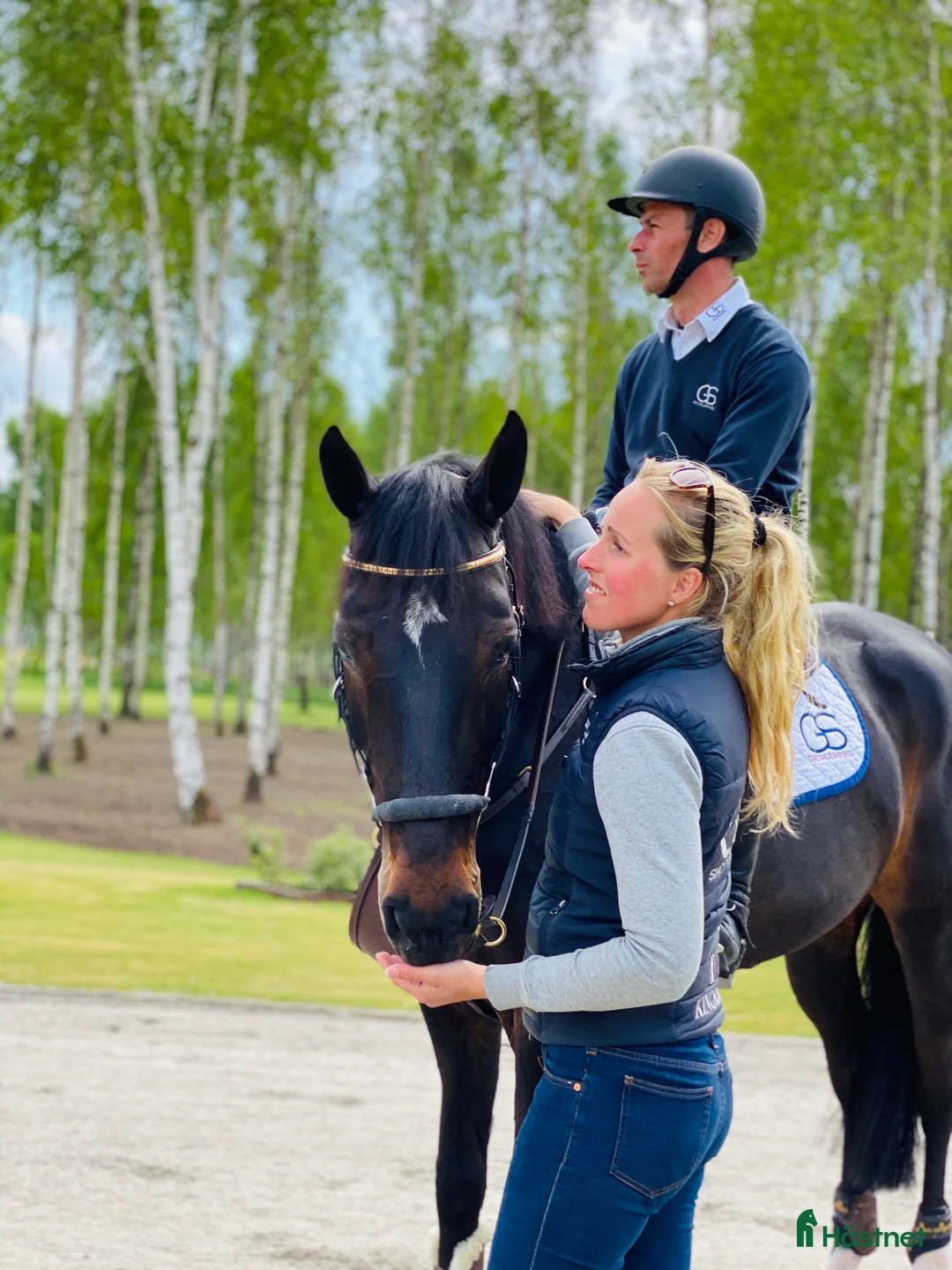 Galleribild {{count}}