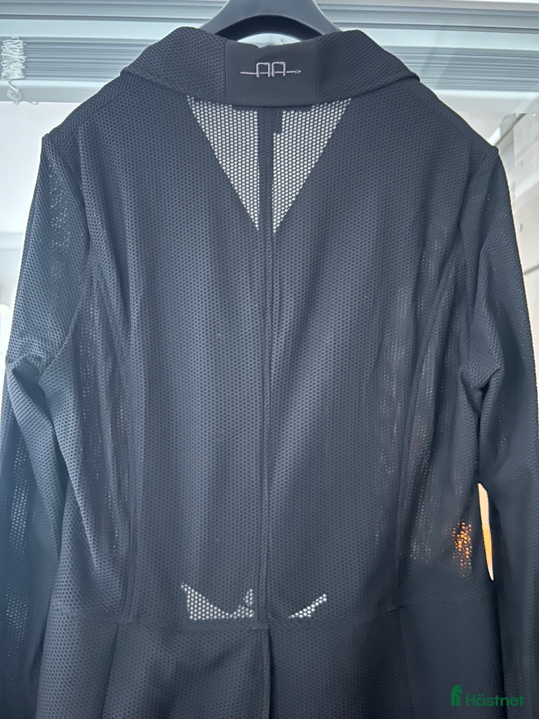 Jackor & Kavajer ryttarutrustning till salu: Fin Dressyrfrack i nyskick i Tranås - Annons 3