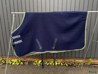 Täcken hästutrustning till salu: Tempest våffeltäcke i Bålsta - Annons 3