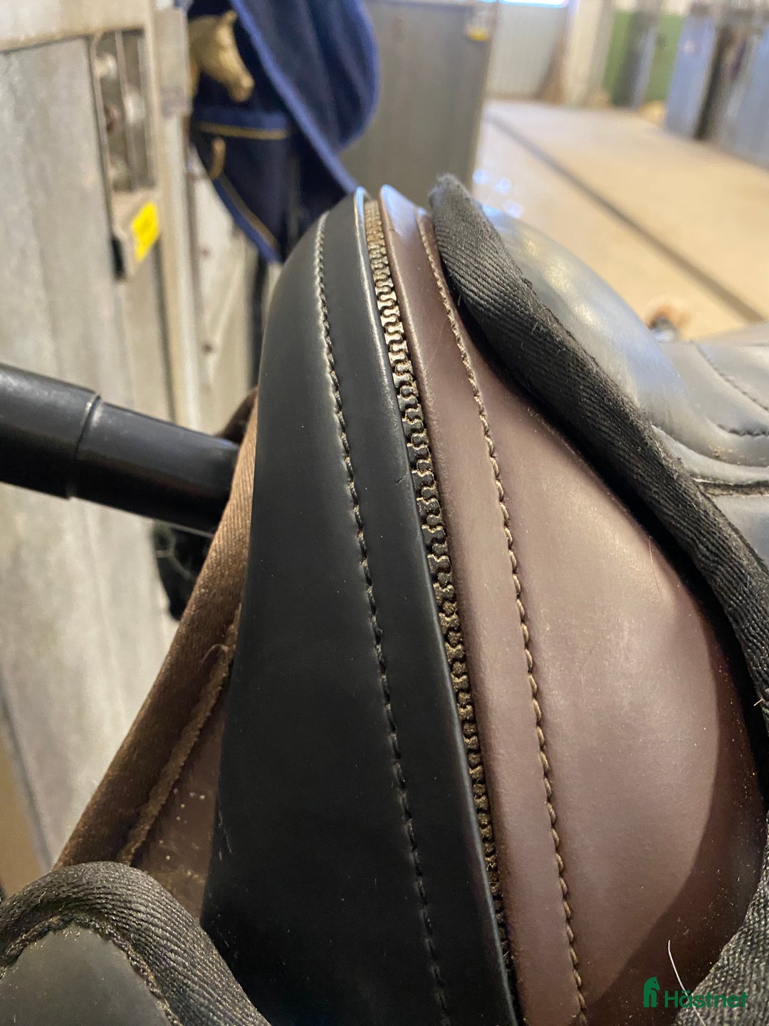 Sadlar hästutrustning till salu: Barefoot bomlös sadel i Åhus - Annons 5