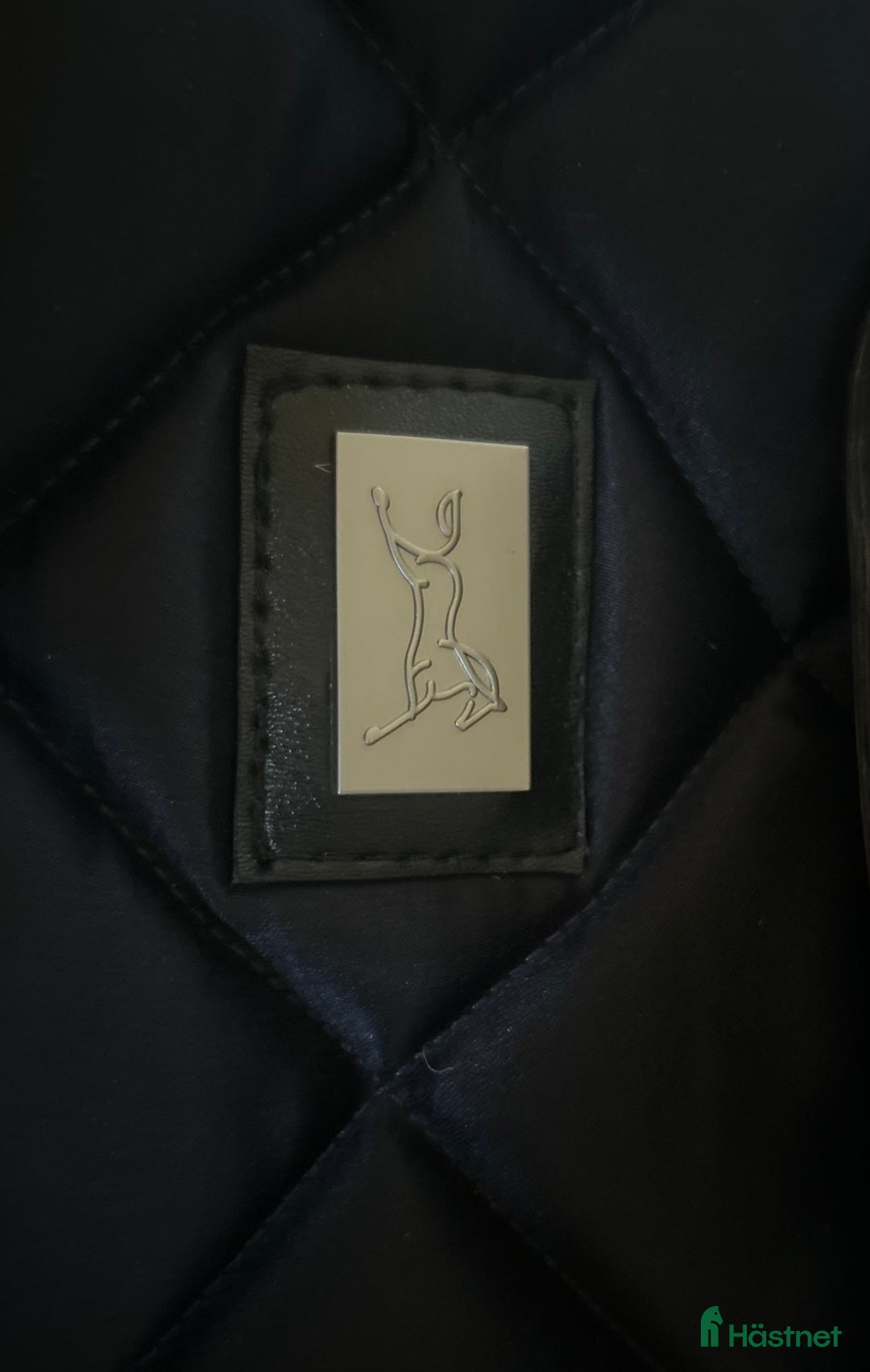 Schabrak & Vojlockar hästutrustning till salu: Fager schabrak och nya matchende lindor  i Vellinge - Annons 1