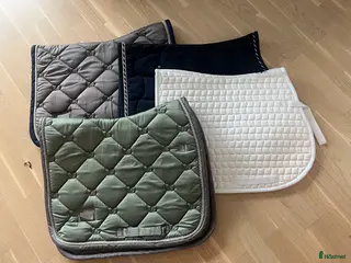 Schabrak & Vojlockar hästutrustning Två nya ES schabrak - Annons 9