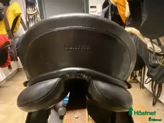 Sadlar hästutrustning till salu: Fin Georg Kieffer Dressyrsadel i Ängelholm - Annons 2