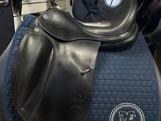 Sadlar hästutrustning Prestige Helen FS - Annons 17