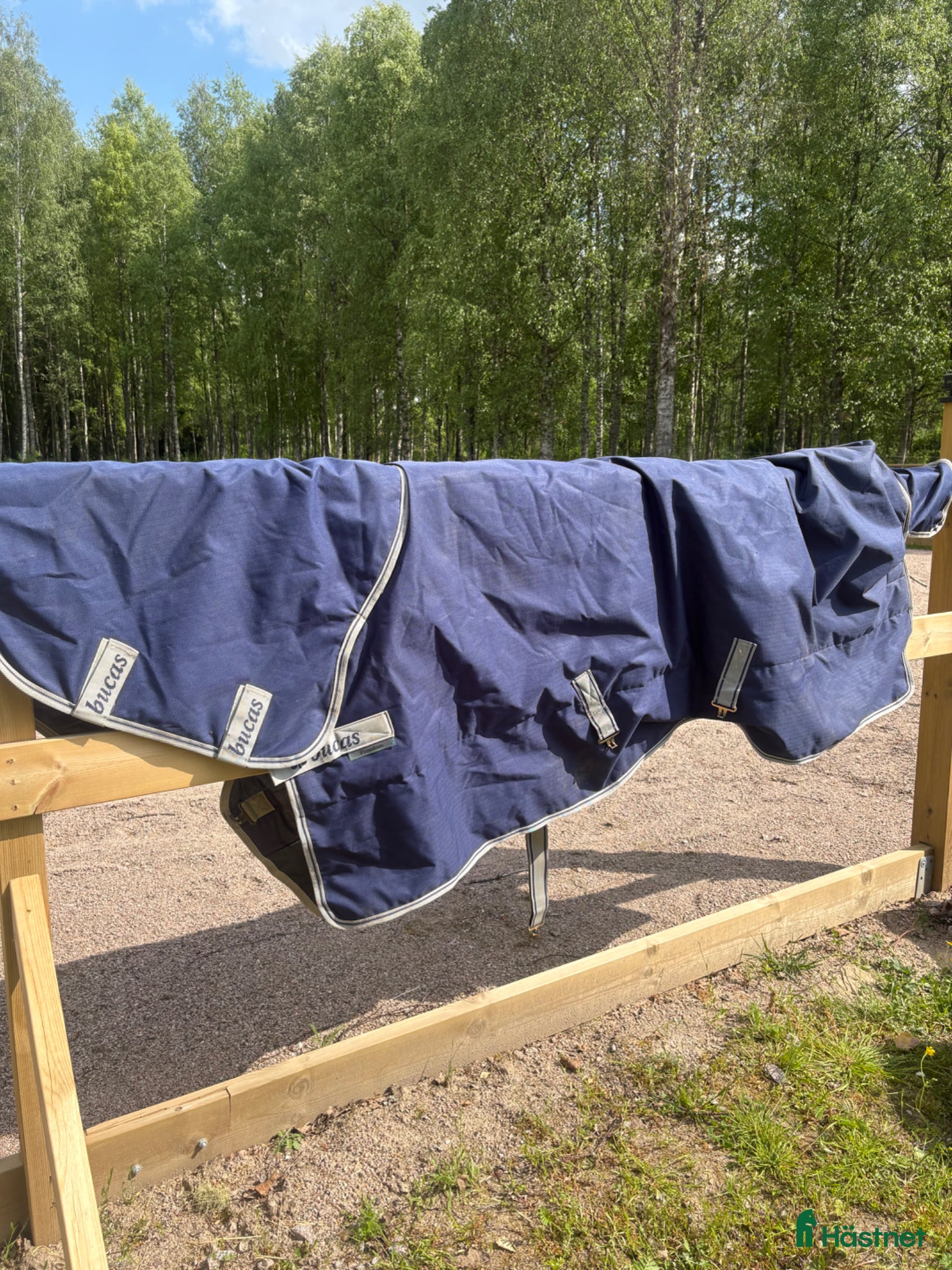 Täcken hästutrustning till salu: Olika hästtäcken i Ekshärad - Annons 17
