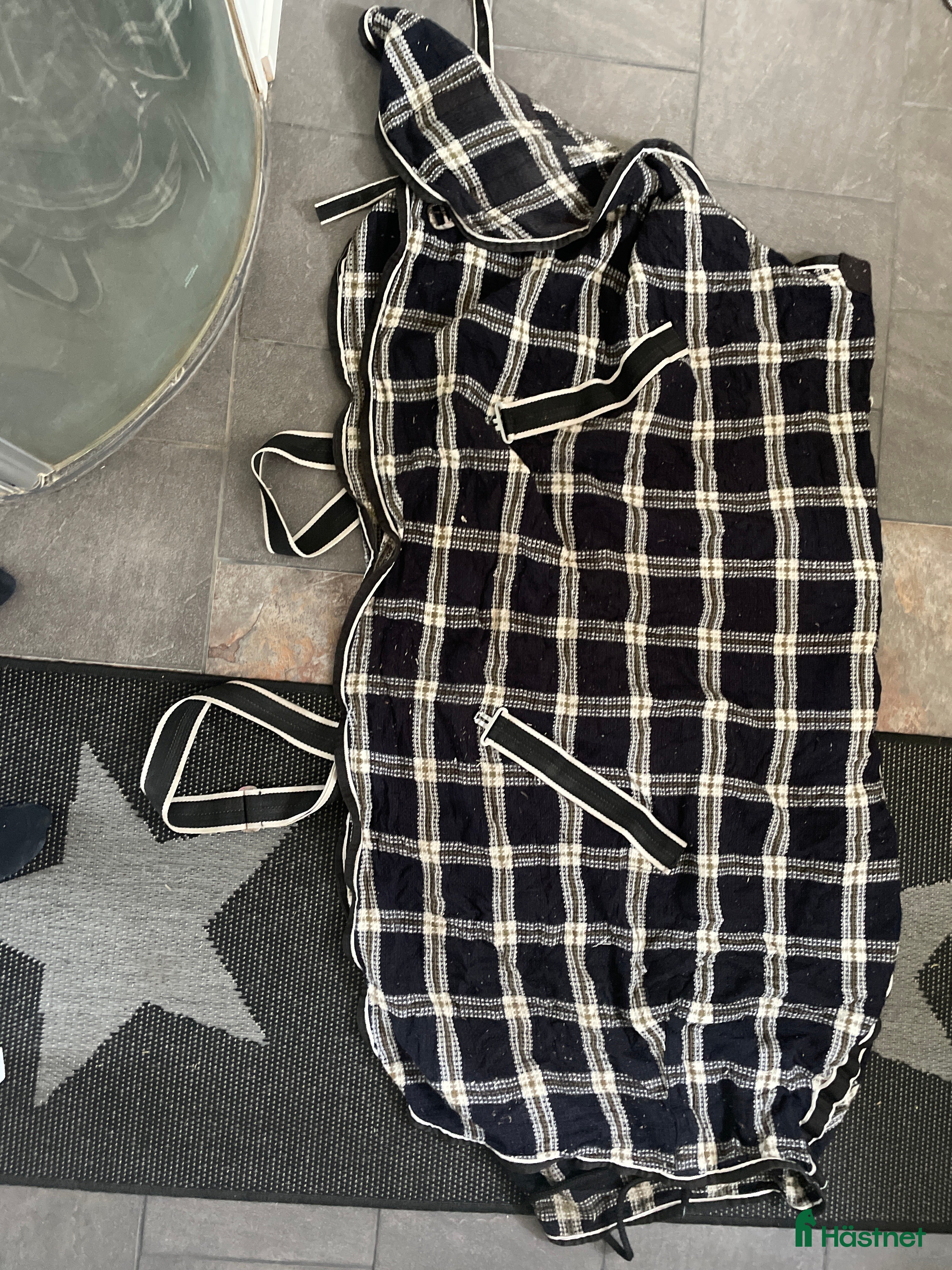 Täcken hästutrustning Fint täcke  i Västerås - Annons 7