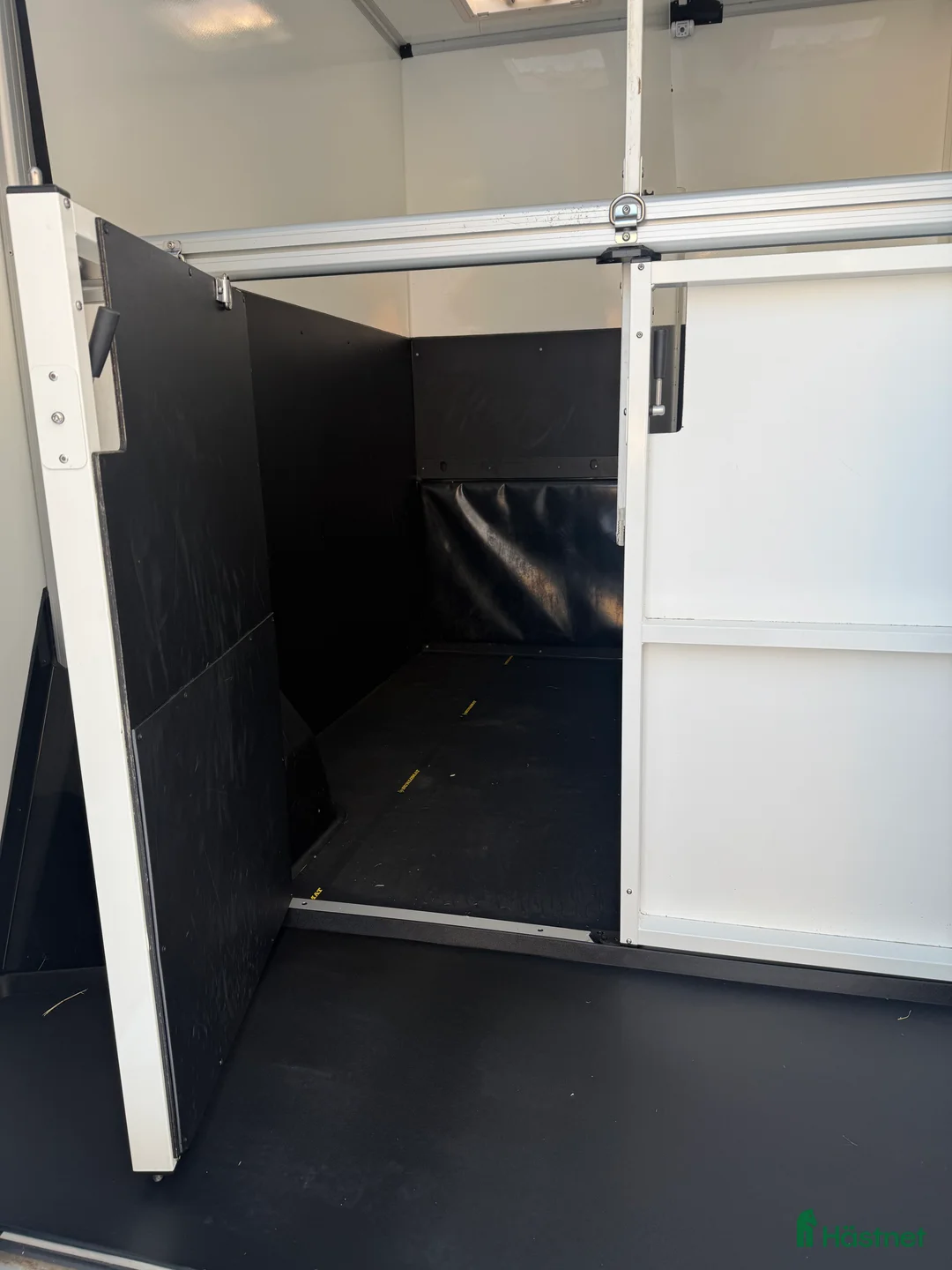 Hästlastbilar  fordon & transport till salu: Umelight 1 2024 i Östersund - Annons 5