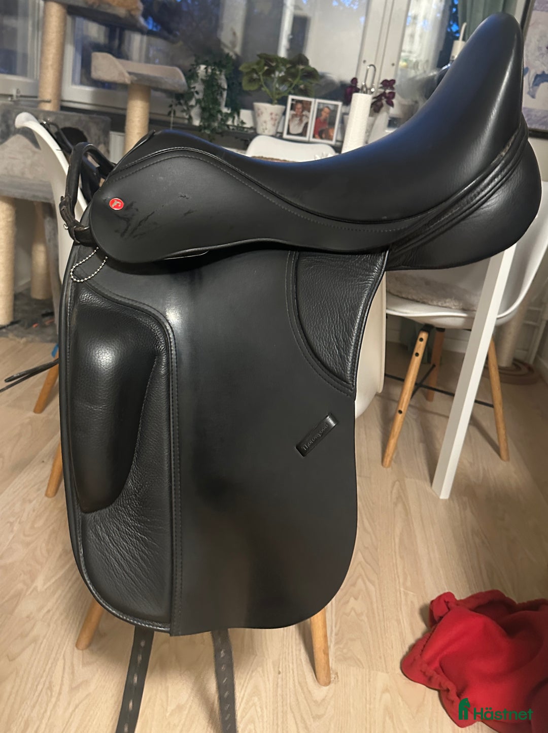 Sadlar hästutrustning till salu: Thorowgood T8 dressyr i Västervik - Annons 1