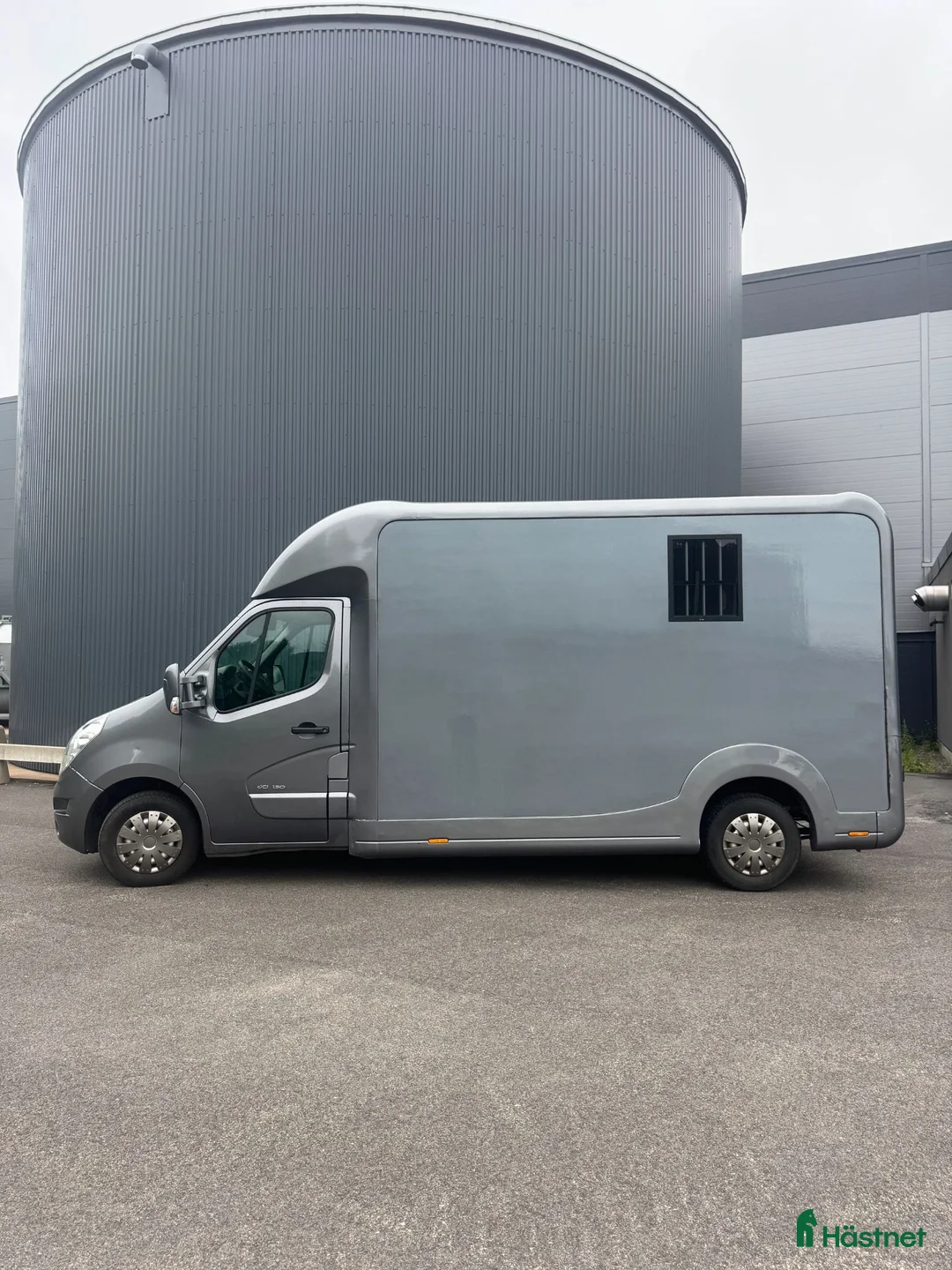 Hästlastbilar  fordon & transport till salu: STX B-kortslastbil ( – NY MOTOR & AUTOMAT i Bredared - Annons 1