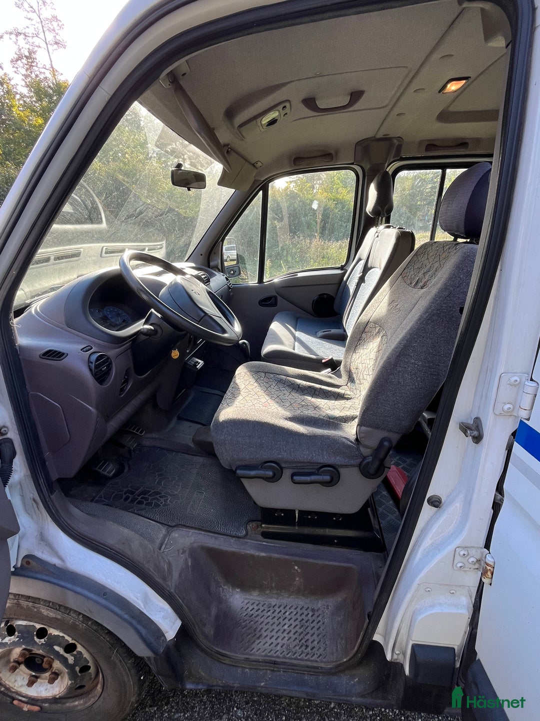 Hästlastbilar  fordon & transport till salu: Renault Master Dubbelhytt 6-sitsig i Tungelsta - Annons 7