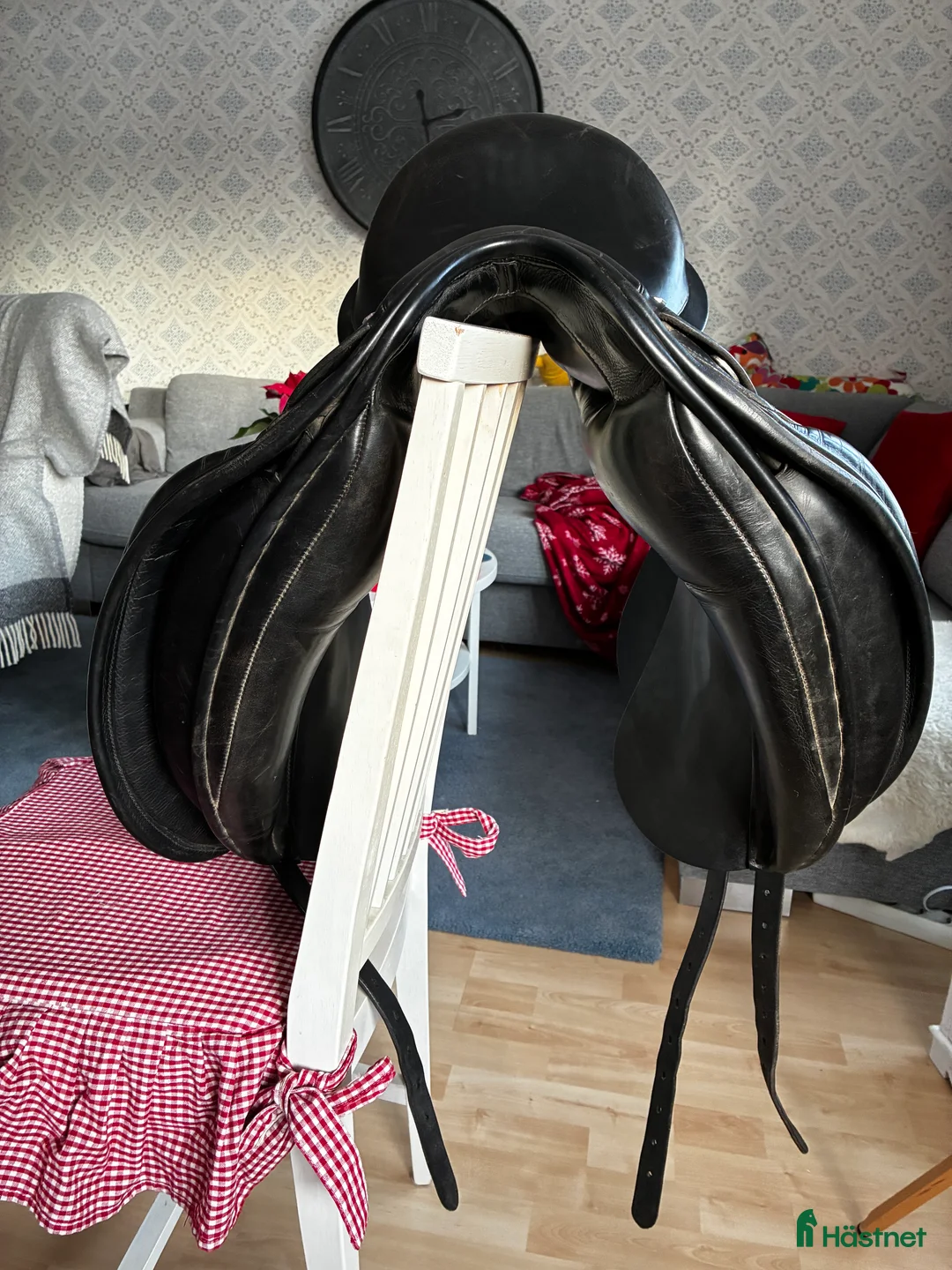 Sadlar hästutrustning till salu: Barnsby Dressyrsadel i Vallentuna - Annons 2