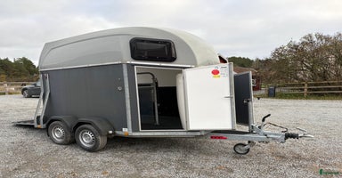 Hästtransporter  fordon & transport till salu: Hästtransport Böckman Esprit Duo i Sigtuna - Annons 3