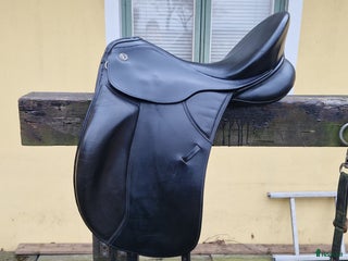 Sadlar hästutrustning till salu: Kieffer dressyrsadel i Lund - Annons 2