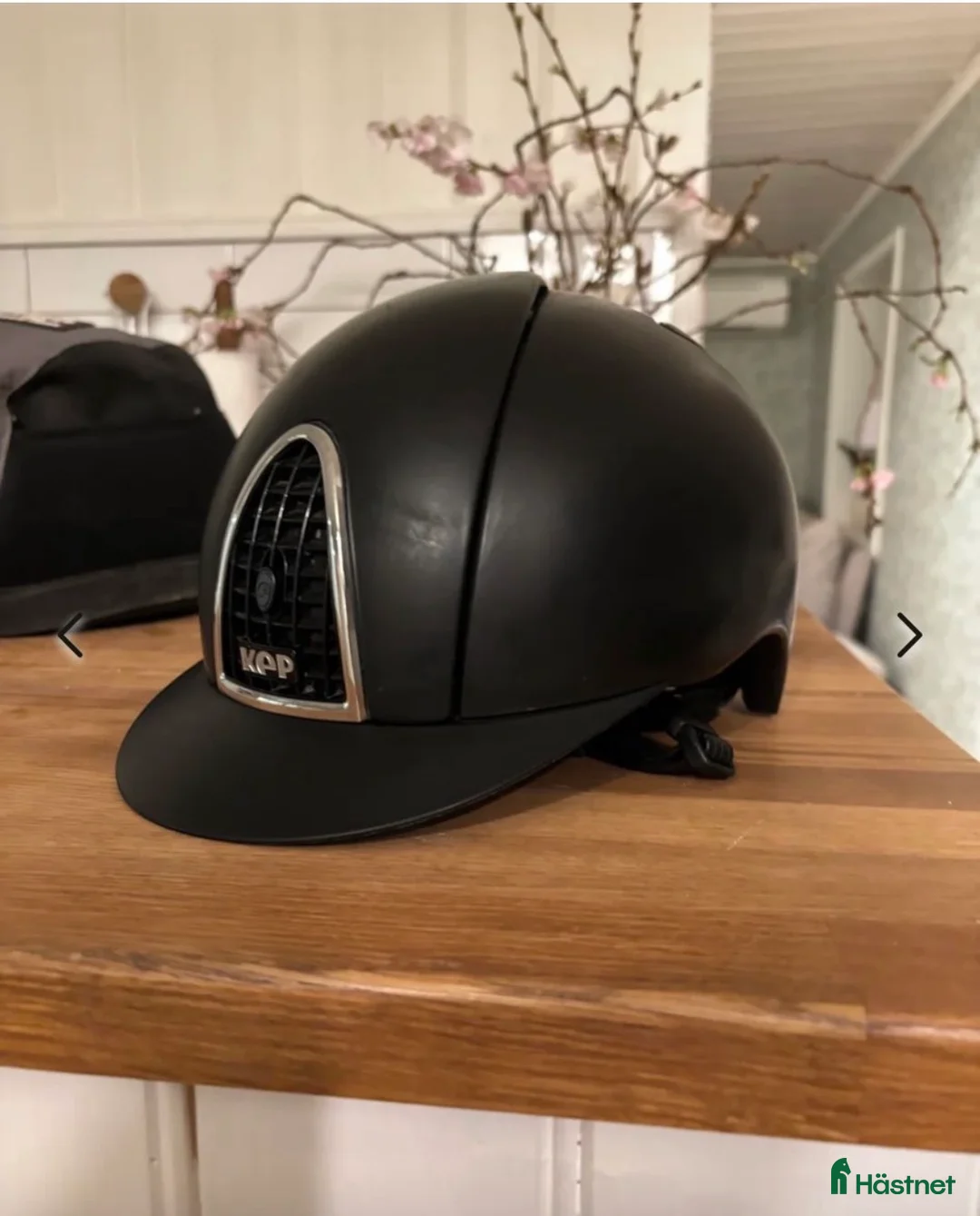 Hjälmar ryttarutrustning till salu: Kep Cromo i Uppsala - Annons 2