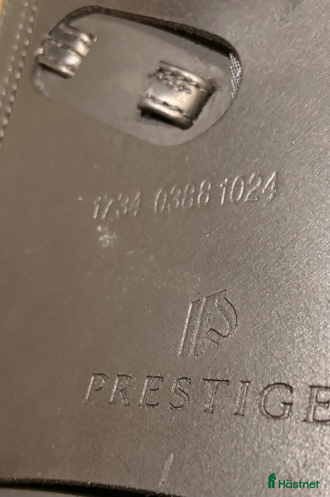 Sadlar hästutrustning till salu: Prestige Monza monoflap 17” i Åkarp - Annons 4