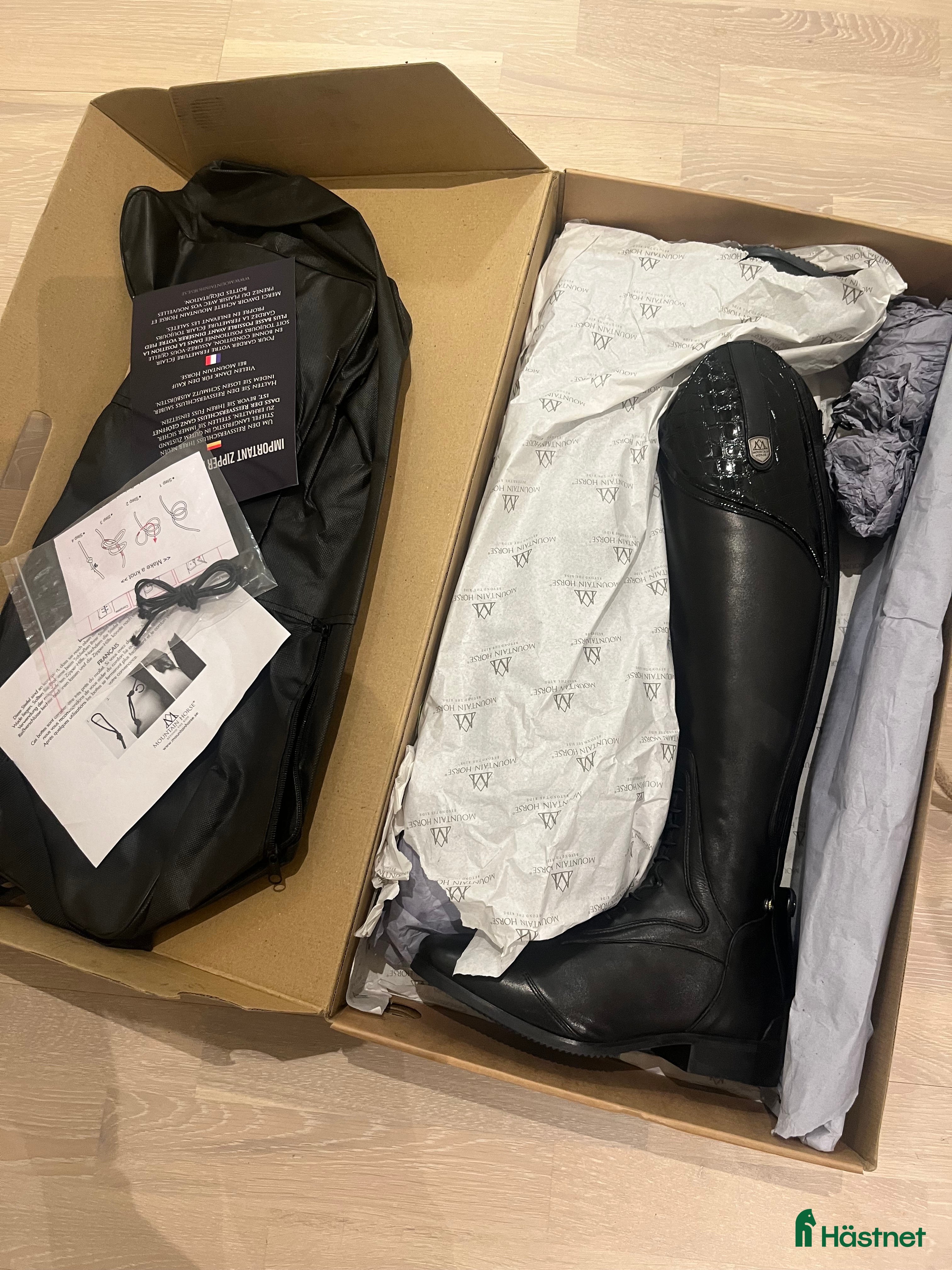 Ridstövlar ryttarutrustning till salu: Mountain horse stövlar aldrig använda  i Torslanda - Annons 1