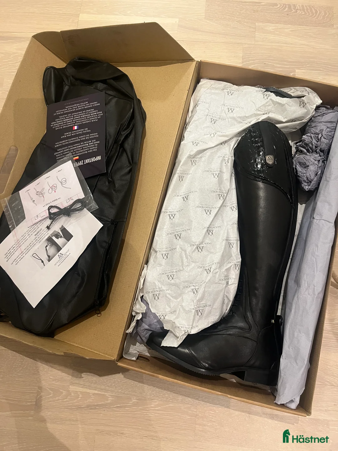 Ridstövlar ryttarutrustning till salu: Mountain horse stövlar aldrig använda  i Torslanda - Annons 1