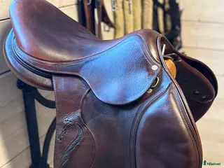 Sadlar hästutrustning Antarés sadel - Annons 1