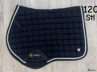 Schabrak & Vojlockar hästutrustning till salu: Schabrak Trinity i Mantorp - Annons 1