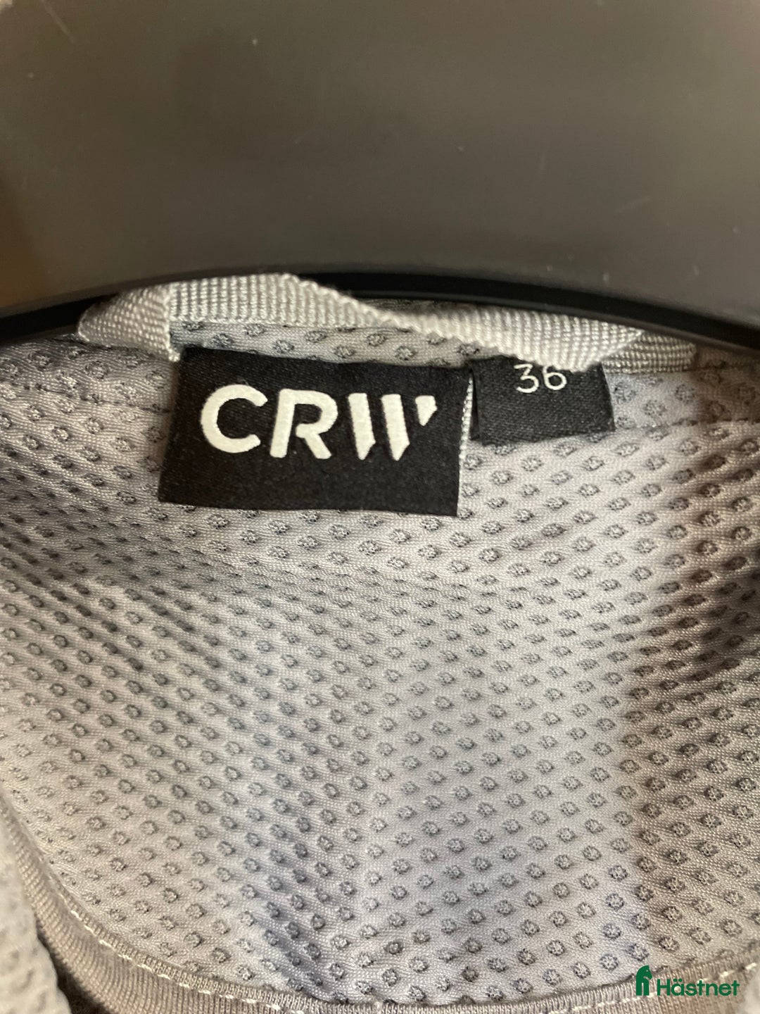 Jackor & Kavajer ryttarutrustning till salu: Kavaj stl 36 i Berghem - Annons 3