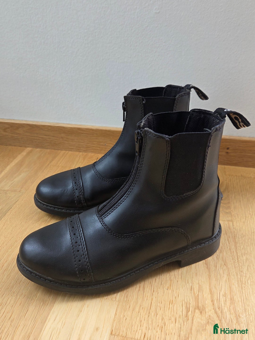 Ridstövlar ryttarutrustning till salu: Jacson ridskor 36 i Växjö - Annons 1