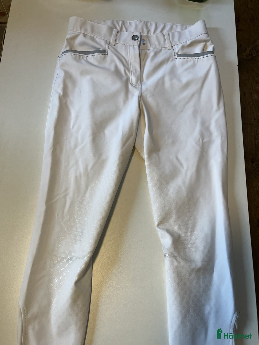 Ridbyxor ryttarutrustning till salu: Vita ridbyxor för tävling i Vallentuna - Annons 5