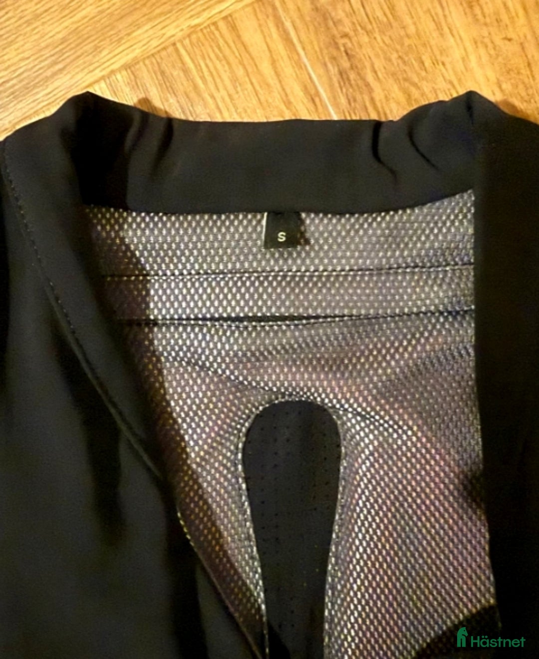 Säkerhetsvästar ryttarutrustning till salu: Säkerhetsväst Freejump Airbag S i Åmotsbruk - Annons 3