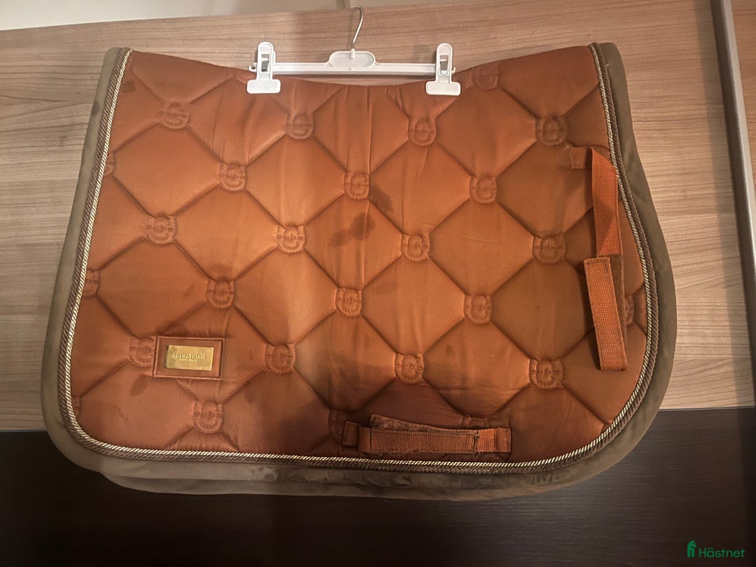 Schabrak & Vojlockar hästutrustning till salu: Equestrian Stockholm schabrak  i Klågerup - Annons 2