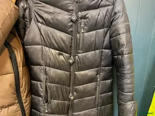 Jackor & Kavajer ryttarutrustning till salu: Uhip jacka i Mölndal - Annons 13