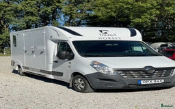 Hästlastbilar  fordon & transport till salu: Hästlastbil Theault låga mil billig skatt stuteri  i Flyinge - Annons 4