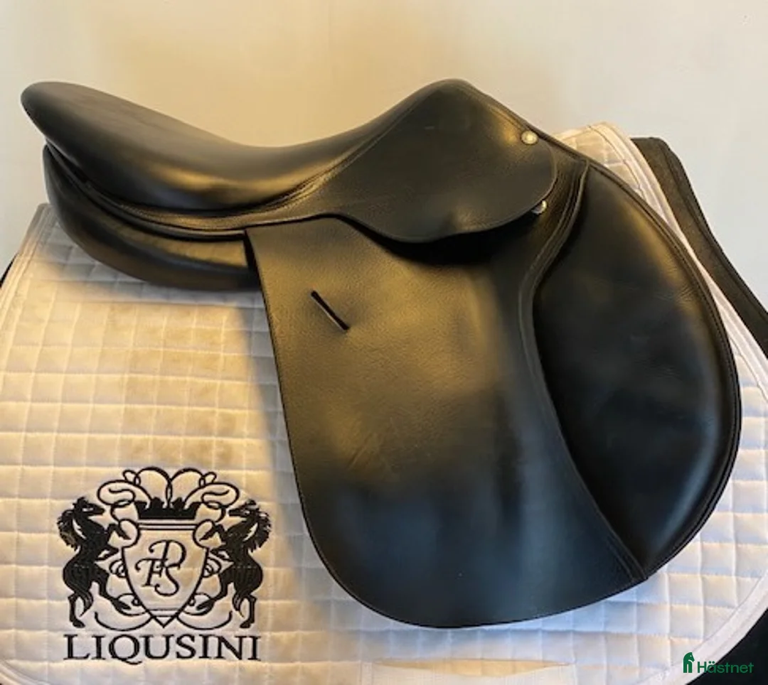 Sadlar hästutrustning till salu: Hoppsadel Butet 17,5" i Uppsala - Annons 1