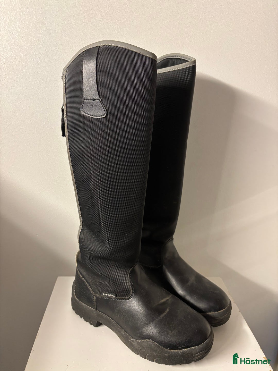 Ridstövlar ryttarutrustning till salu: Varma och sköna ridstövlar  i Stockholm - Annons 1