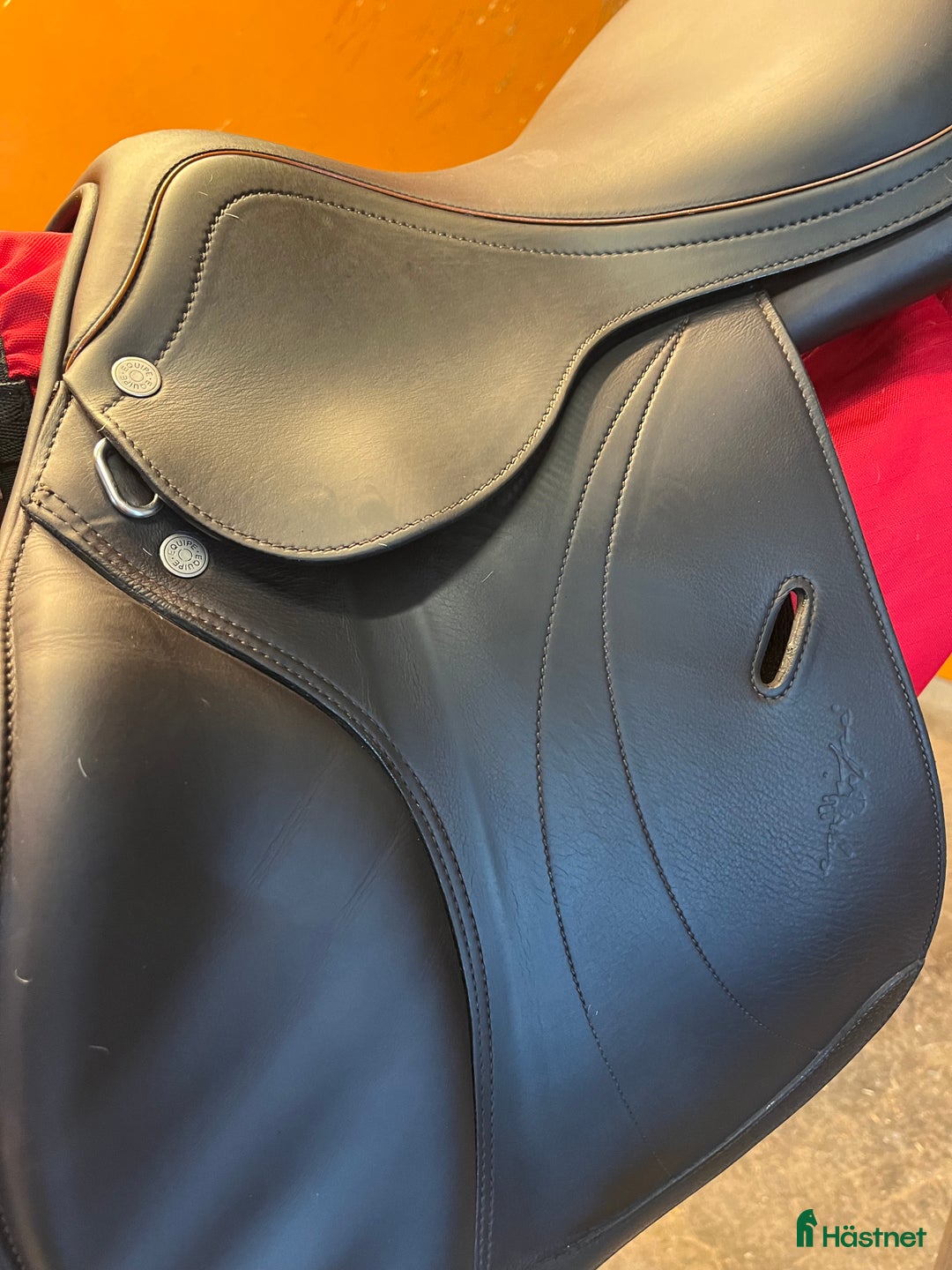 Sadlar hästutrustning till salu: Equipe Expression Special i fint skick i Huddinge - Annons 2