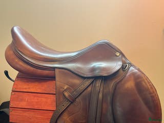 Sadlar hästutrustning till salu: Pessoa hoppsadel i Kågeröd - Annons 9