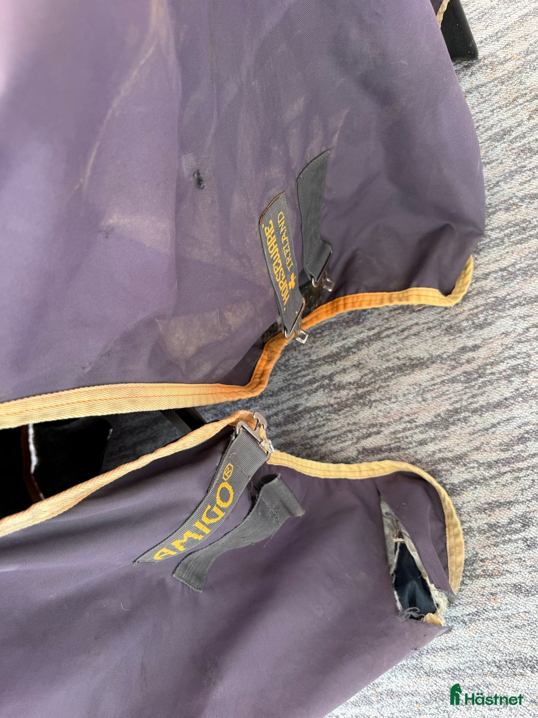 Täcken hästutrustning till salu: Sadelkammar rensning / hästtäcken stl 145 i Linköping - Annons 10