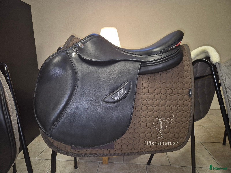 Sadlar hästutrustning ErrePlus JF med SL panel - Annons 7