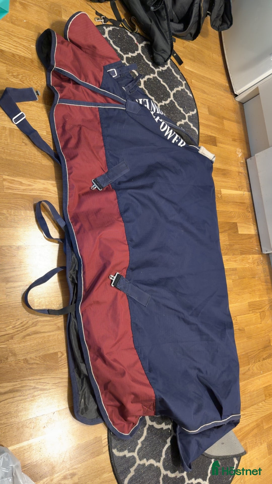 Täcken hästutrustning till salu: Häst täcken i Nyköping - Annons 9