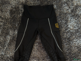 Ridbyxor ryttarutrustning till salu: 3XS Maya delorez ridbyxa svart leggings i Huddinge - Annons 5